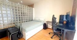 Piso en venta en Barcelona / Carrer del Carme
