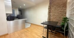 Piso en venta en Barcelona / Carrer del Carme