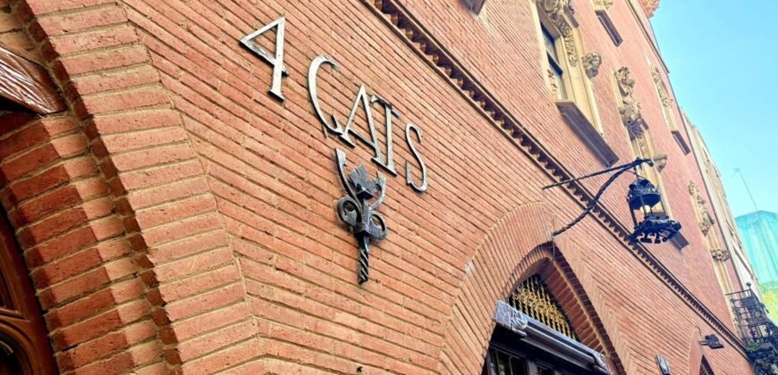 آپارتمان لوکس برای فروش در Portal de l’Àngel، محله Barri Gòtic بارسلونا
