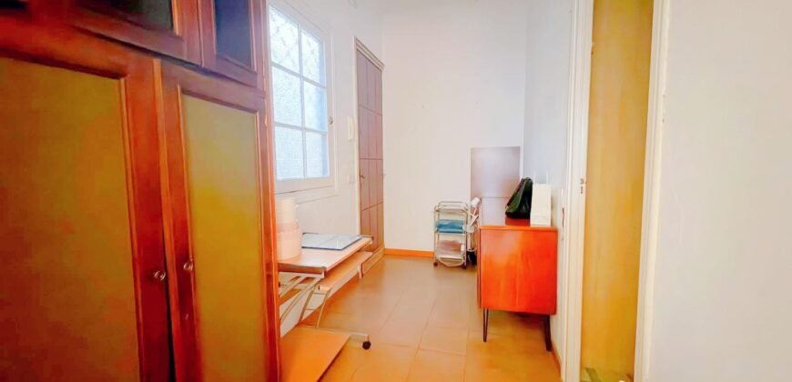 آپارتمان ۴ خوابه برای فروش در Eixample، بارسلونا