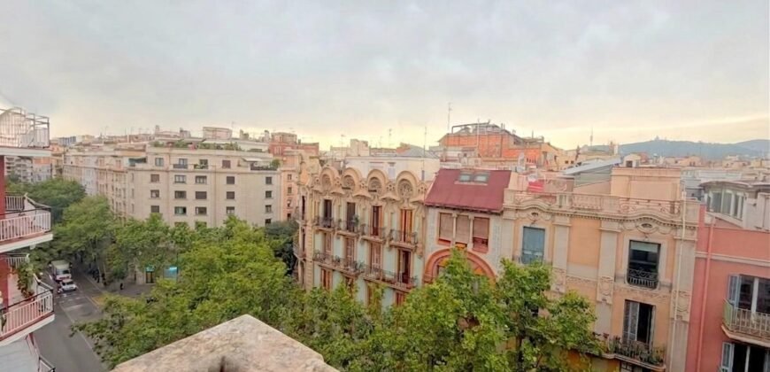 آپارتمان ۴ خوابه برای فروش در Eixample، بارسلونا
