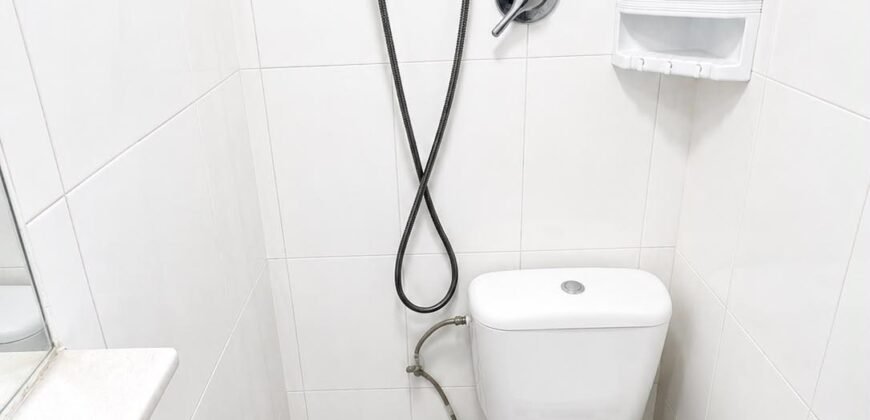 Piso en planta baja en venta en el barrio de Sants, Barcelona.